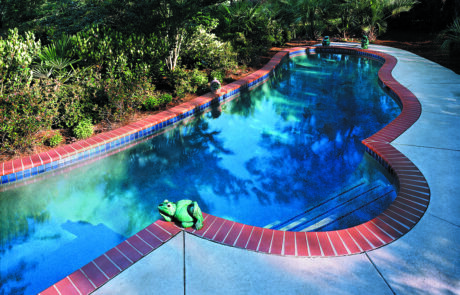 Pool_Coping_-_200_Plantation_Red